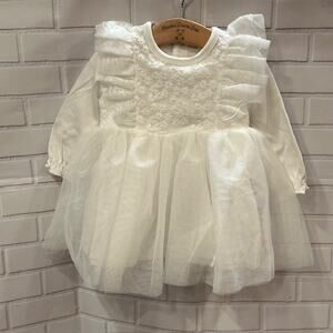 White Baby Girl Cotton Flower Dress 80 US 12-18  Month Lace Ruffles Lined Bonnet